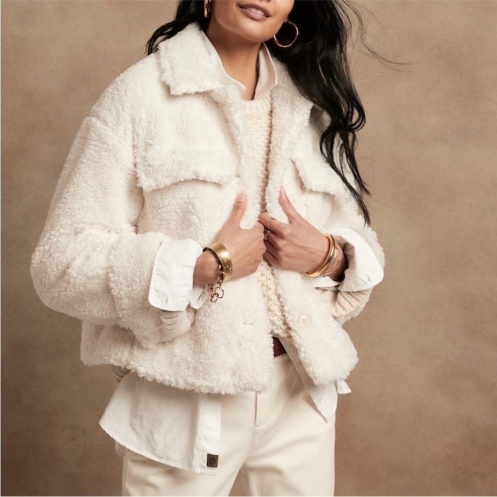 Banana Republic Cropped Sherpa Trucker Jacket Coat